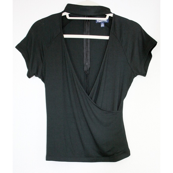 Deep V Faux Wrap Choker Tee NWOT - Picture 2 of 7